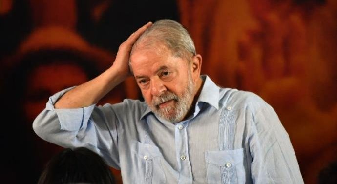 Desembargador desobriga depoimento de Lula no dia 20