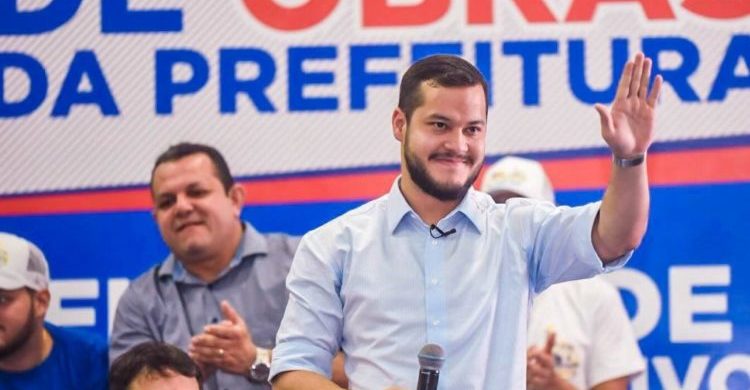 Em Coari, pesquisa mostra Adail Filho com 56% das intenções de voto
