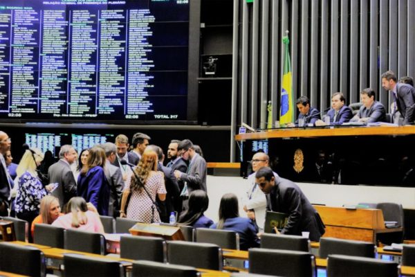 Câmara dos Deputados decreto de Bolsonaro 1