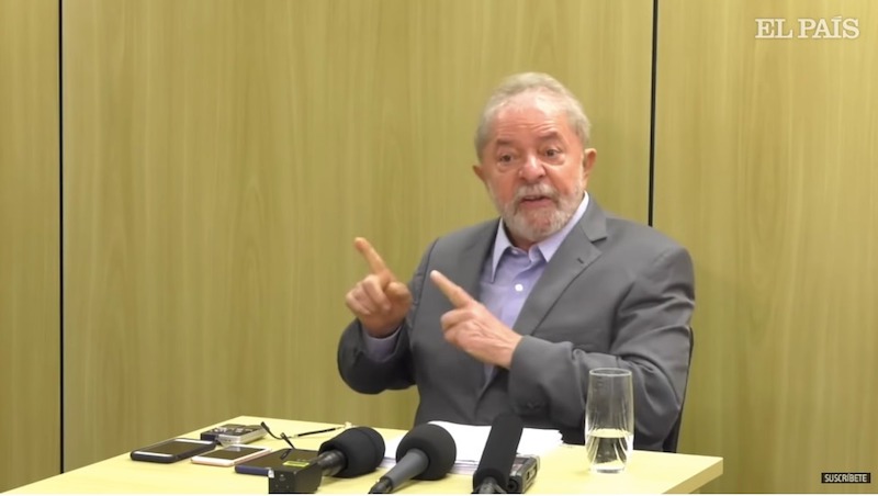 “Bando de malucos governa o país”, diz Lula na prisão