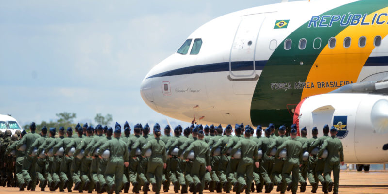 Alto número de militares da Aeronáutica se nega a tomar vacina da covid