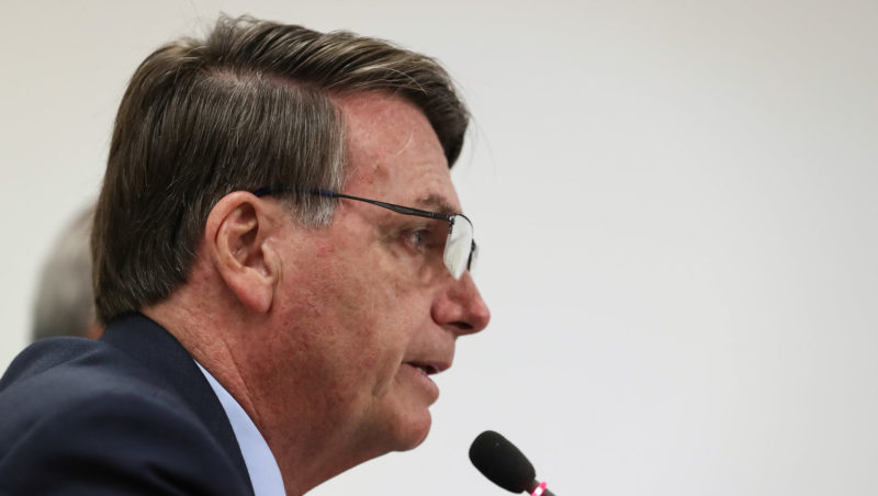 Bolsonaro denuncia trama de Dória, Maia e STF para lhe tirar do governo