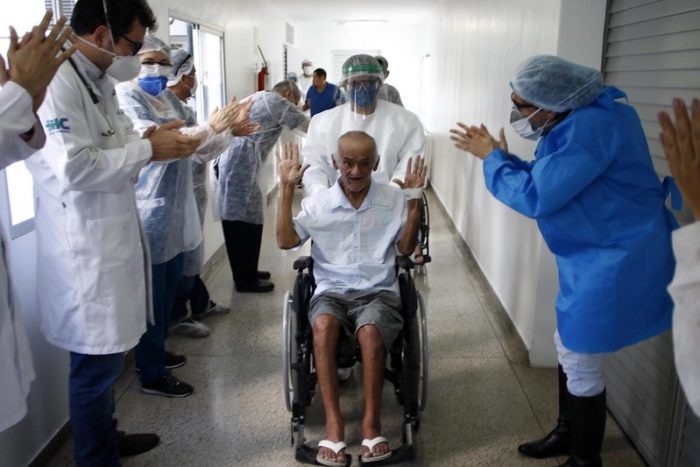 De seis idosos do “Dr. Thomas” com coronavírus, quatro são curados