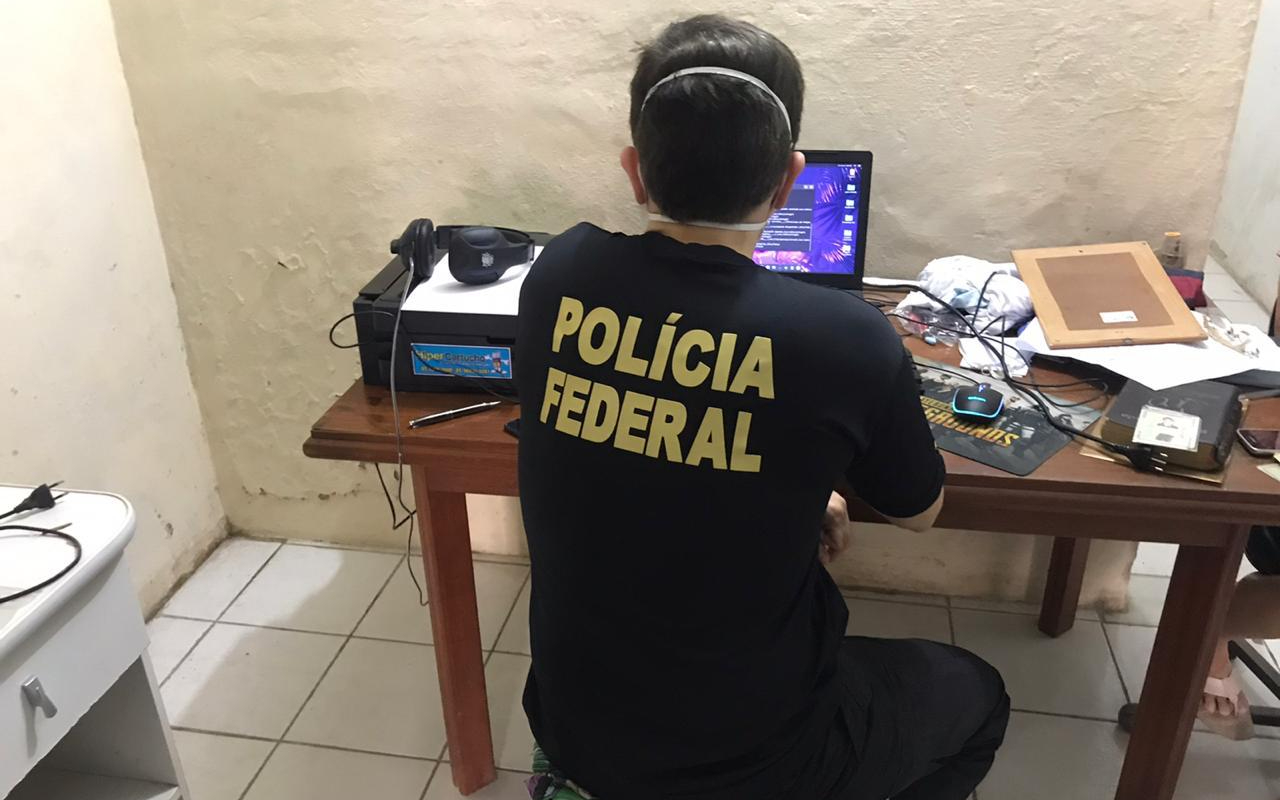 Operação da PF caça hackers dos dados dos Bolsonaros
