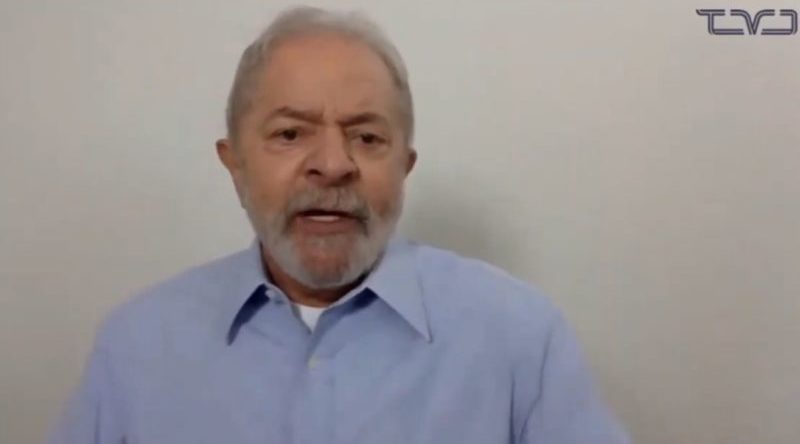 Lula se coloca à disposição do país e dá sinais de candidatura em 2022