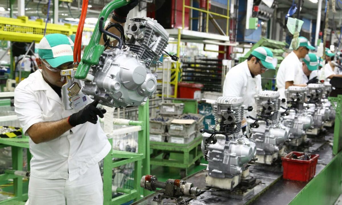 Produção industrial registra crescimento e mostra retomada da economia