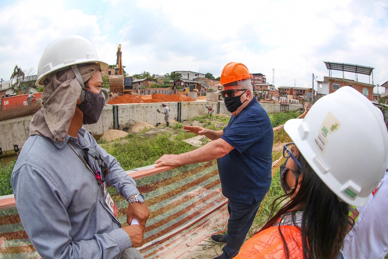 Técnicos do BID inspecionam obras do Prosamim em Manaus