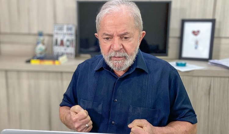 Lula tem nova tentativa frustrada de parar caso tríplex no STF