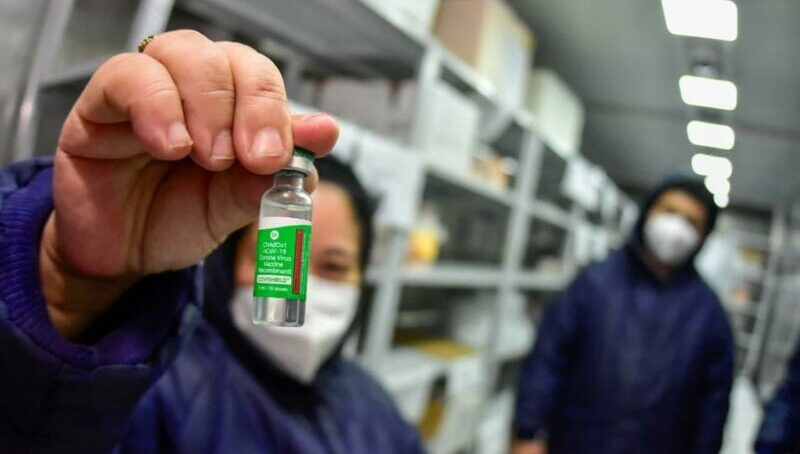FVS-AM reafirma segurança da vacina AstraZeneca para idosos