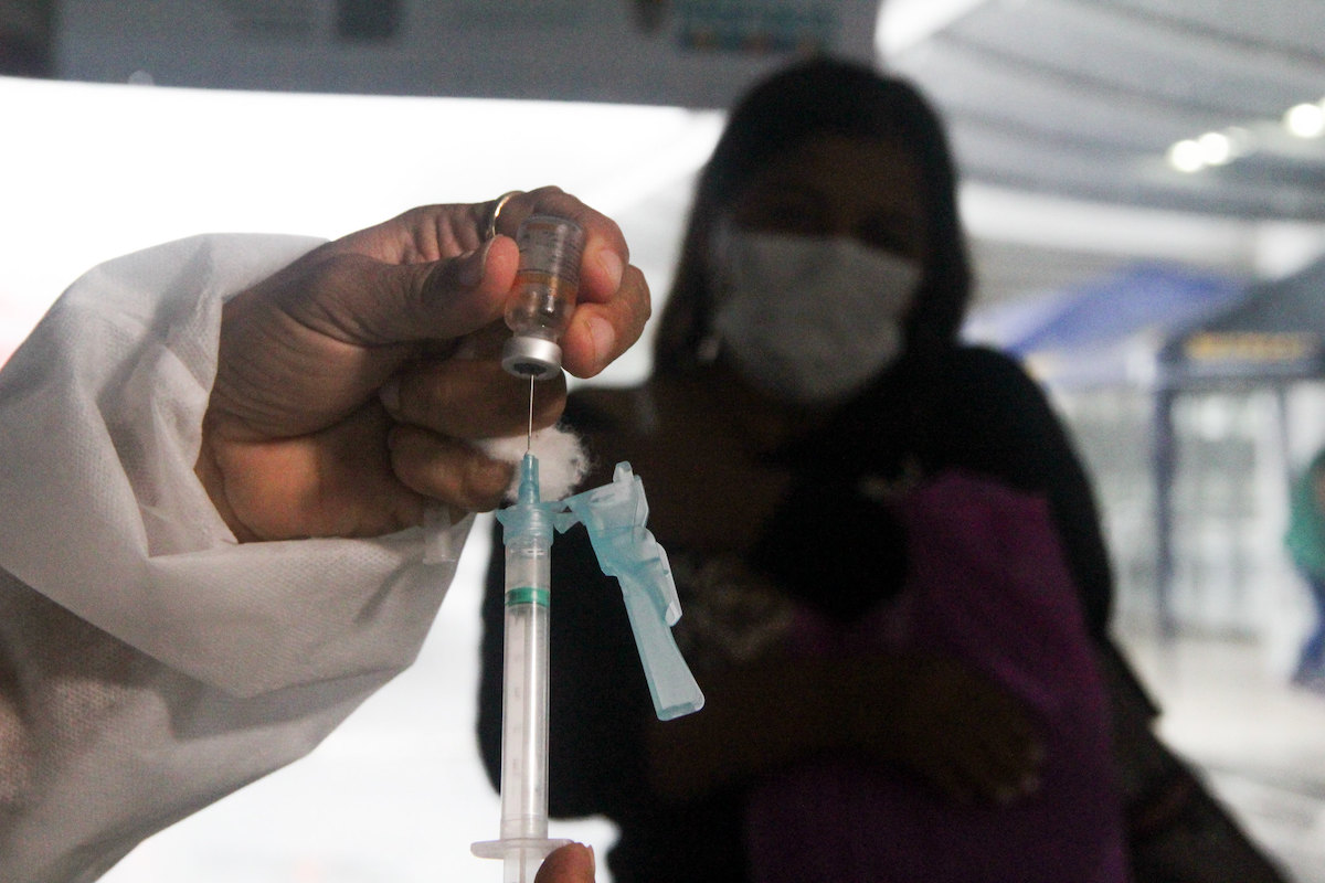 Manaus amplia vacinação