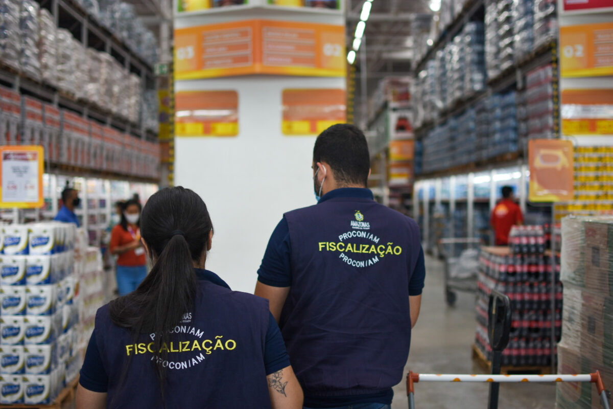 Procon, enfim, chega a supermercados  de Manaus para ver abuso de preços