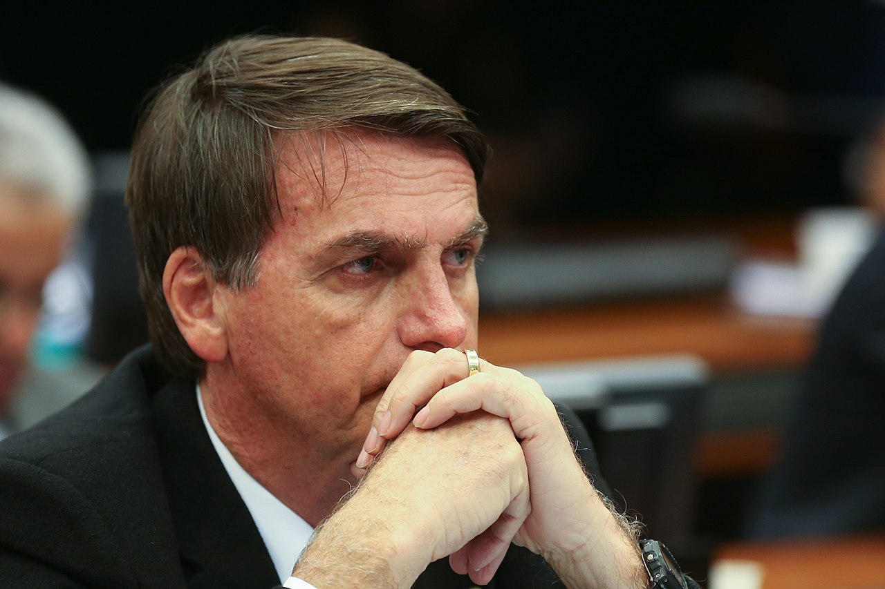 CPI encaminha notícia-crime contra presidente Jair Bolsonaro à PGR
