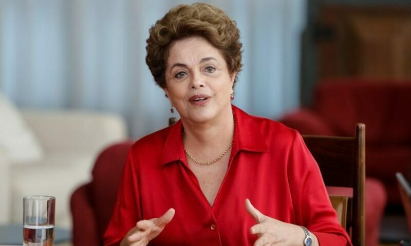 Ex-presidente Dilma Rousseff é internada no Rio Grande do Sul