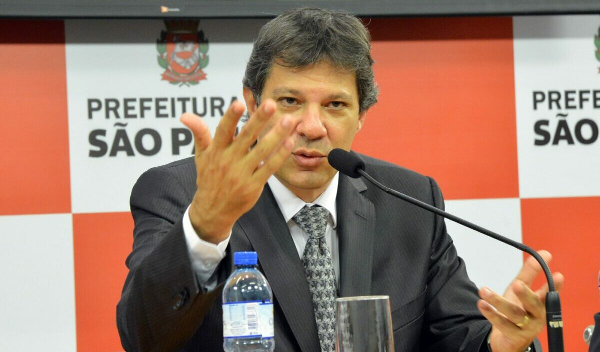 STJ nega pedido para reabrir ação penal contra Fernando Haddad