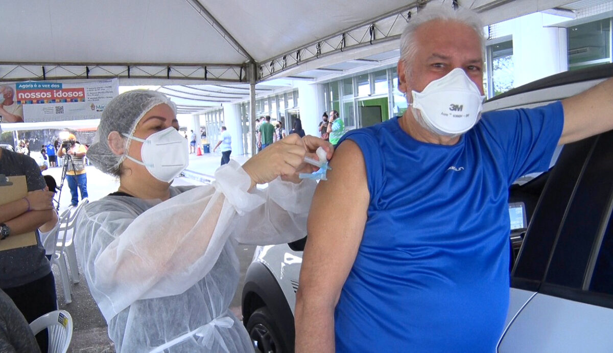 Prefeitura de Manaus deve iniciar vacinação de pessoas de 45 a 49 anos contra a covid