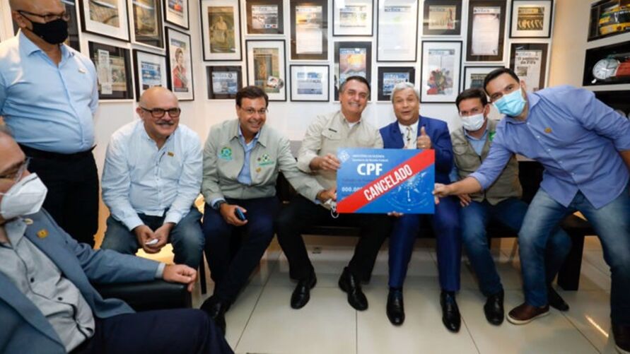 Bolsonaro CPF Cancelado