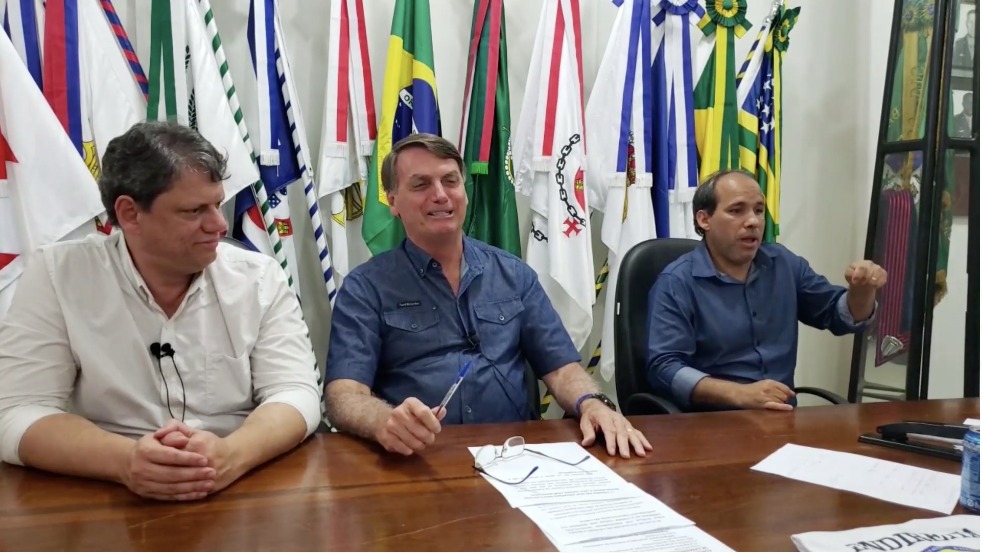 Metade dos ministros de Bolsonaro vai sair para disputar eleições