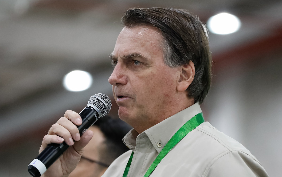 Bolsonaro ignora Amazonas e vai ao Acre entregar títulos de terra