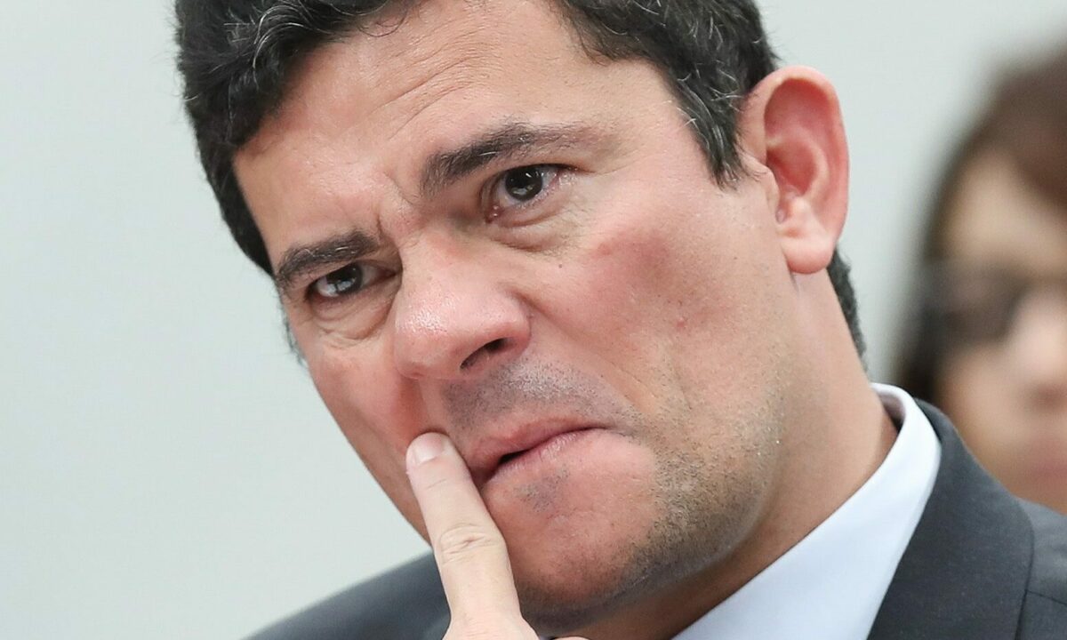 Gilmar decide que Moro é suspeito em todos os processos contra Lula