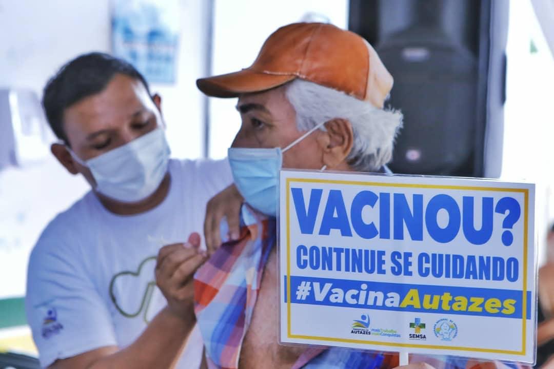 "Movimento Vacina Autazes" imuniza pessoas a partir de 18 anos no Monte Sinai e Novo Céu