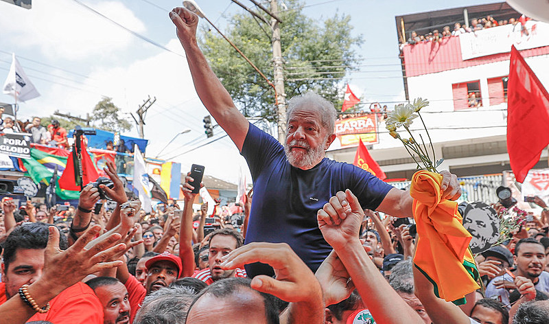 Lula faz convocação para seguidores em atos contra Bolsonaro
