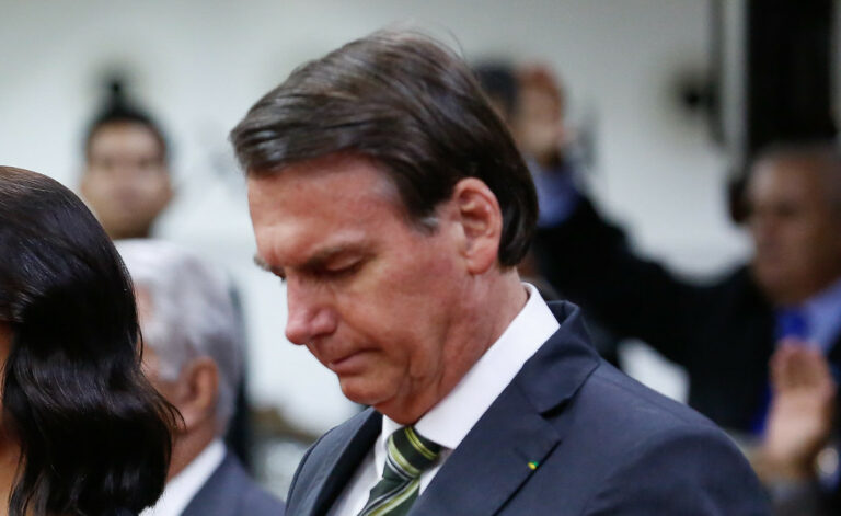 Atos de apoio a Bolsonaro perdem força, dizem Forças Armadas e PM