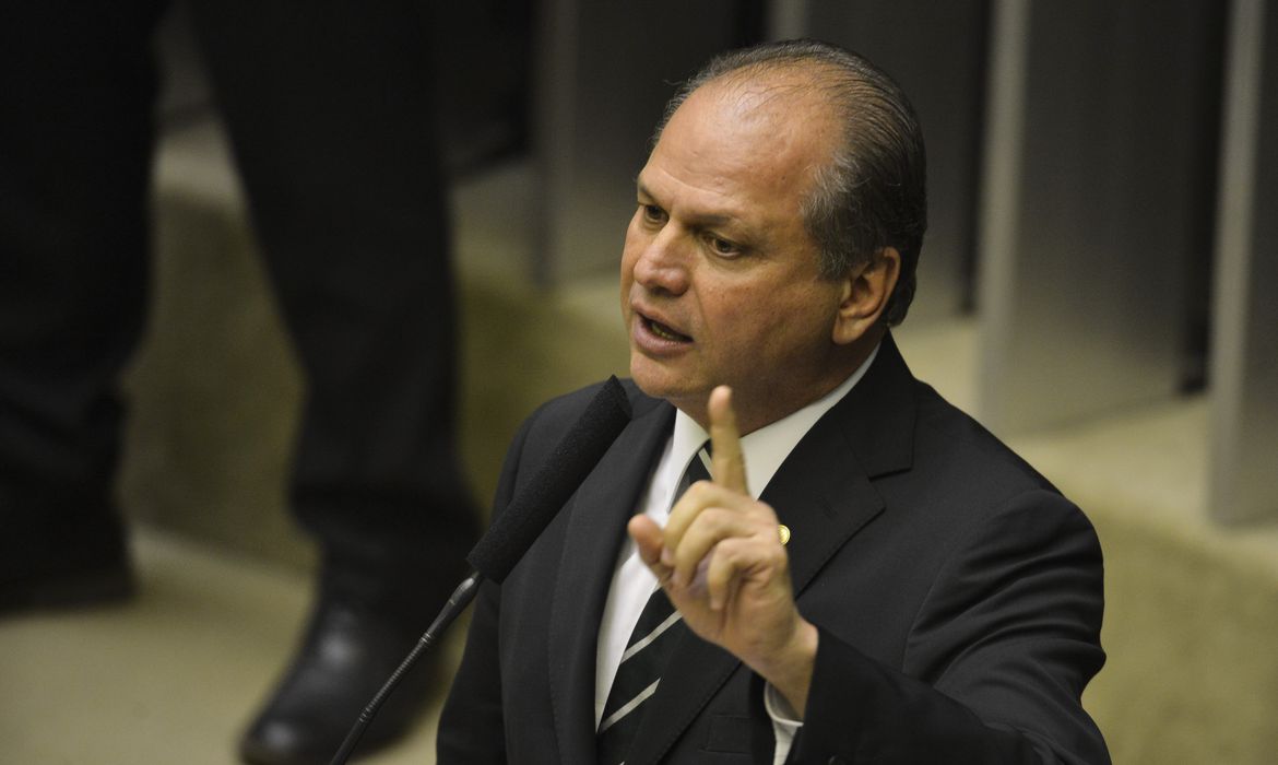 Aziz define data do interrogatório do líder de Bolsonaro na CPI da covid