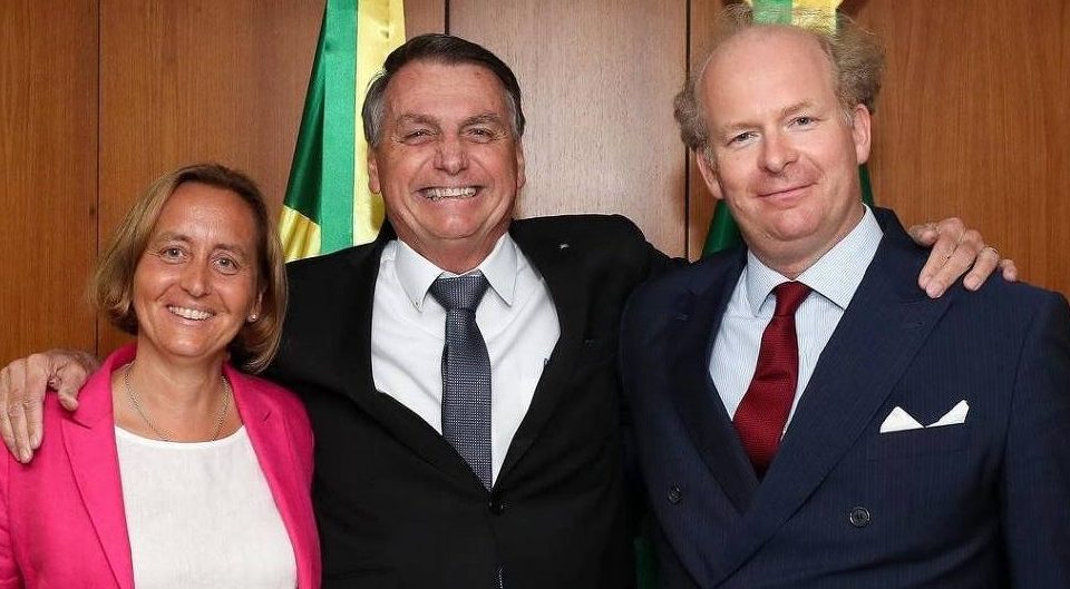 Presidente da CPI sobre reunião de Bolsonaro com nazista: 'Nazismo não'