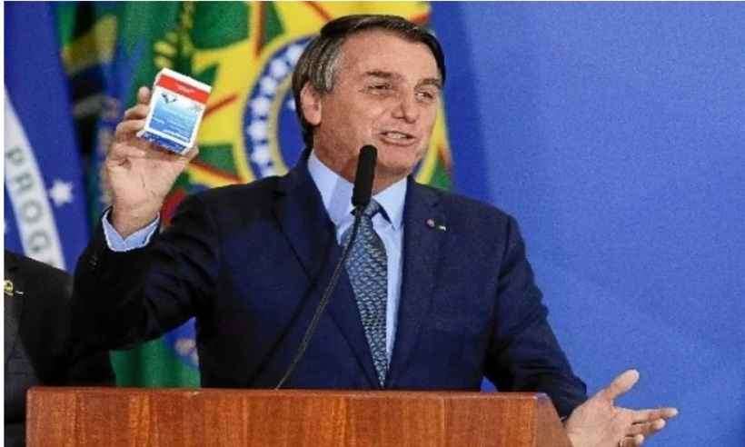 Bolsonaro e filhos deram apoio às drogas da Prevent Senior