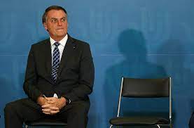 Relatório da CPI vai pedir indiciamento de Bolsonaro como charlatão