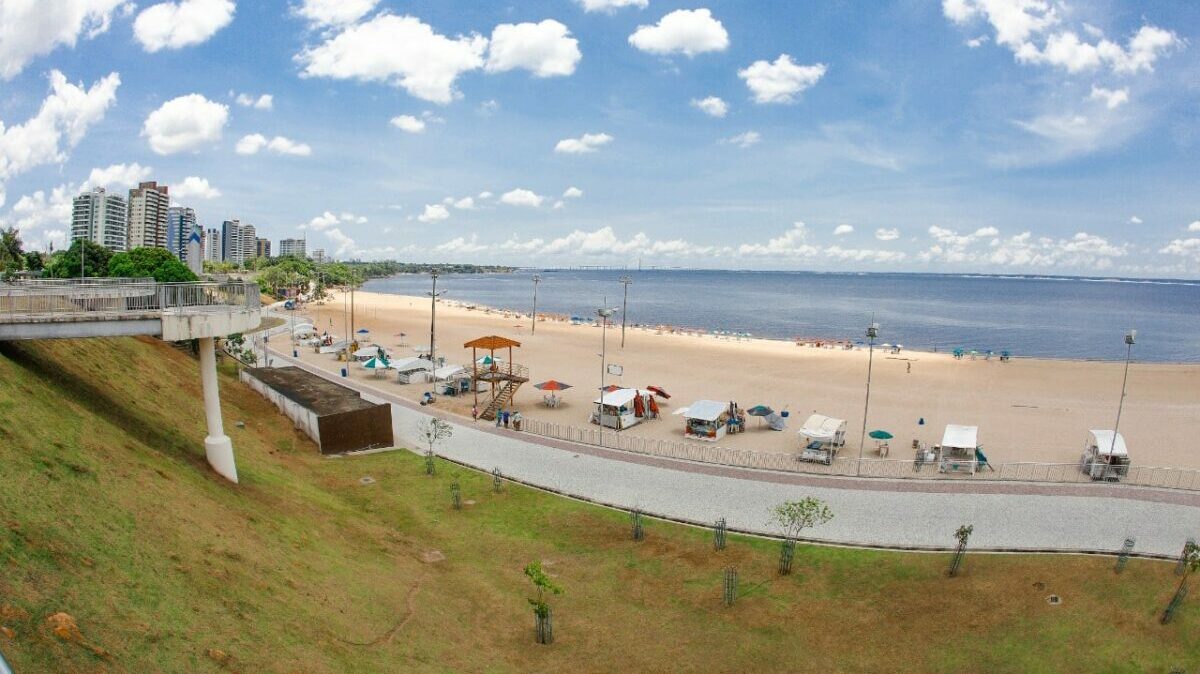 Prefeitura prepara praia da Ponta Negra para liberar aos sábados