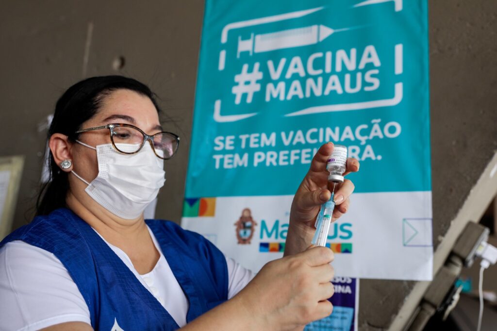 Prefeitura convoca mais de 1 milhão de ‘atrasados’ para vacinação contra a covid