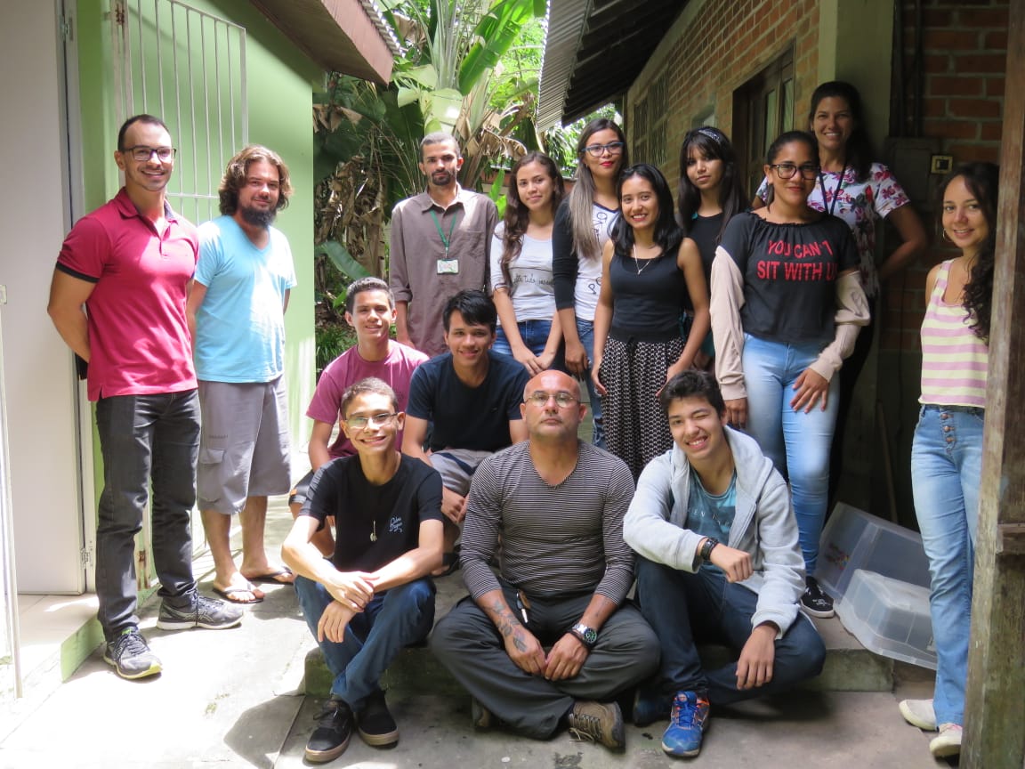 Professor e alunos põem escola de Manacapuru em destaque científico