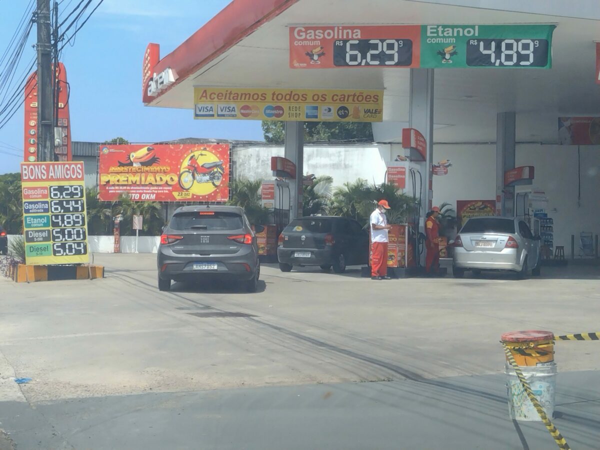 Gasolina dispara em Manaus e litro já custa R$ 6,29 neste domingo