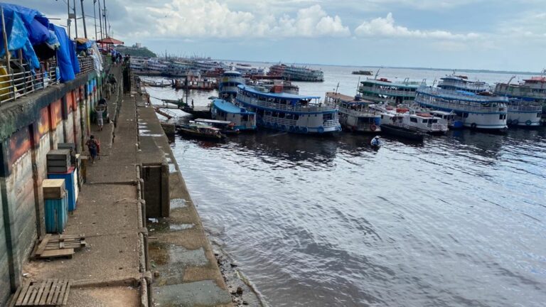 Rio Negro registra menor vazante desde do dia 16 de julho