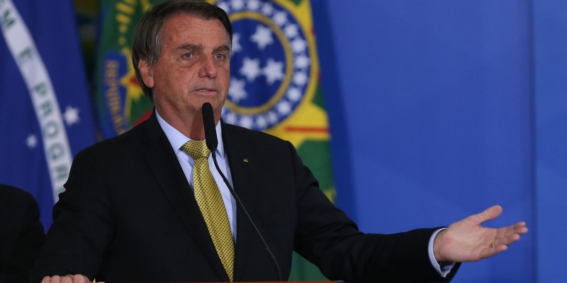 Bolsonaro vê indígenas no caminho da exploração de silvinita no AM