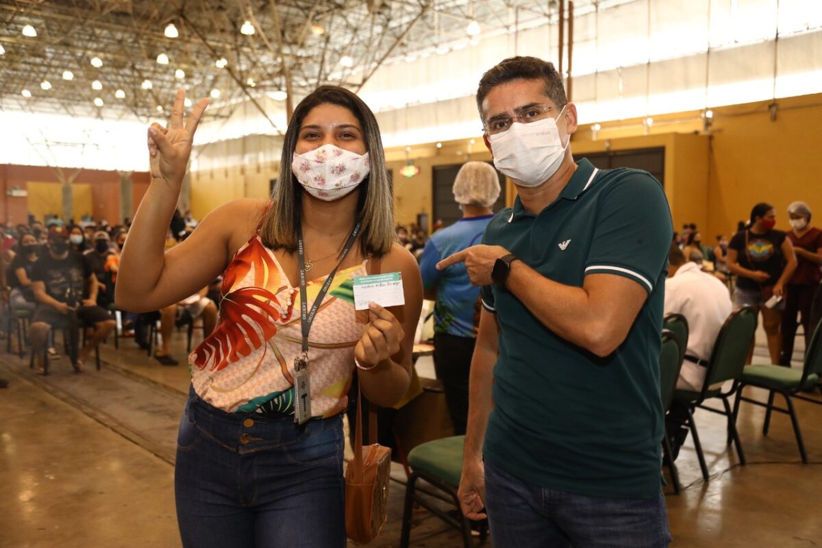 Manaus chega a 1 milhão de moradores imunizados contra coronavírus