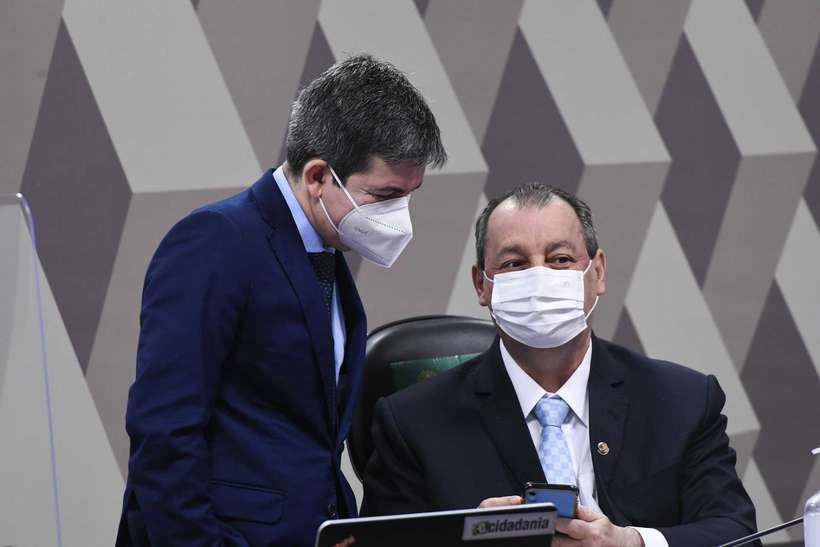 Frente Parlamentar Observatório da Pandemia é aprovada no Senado