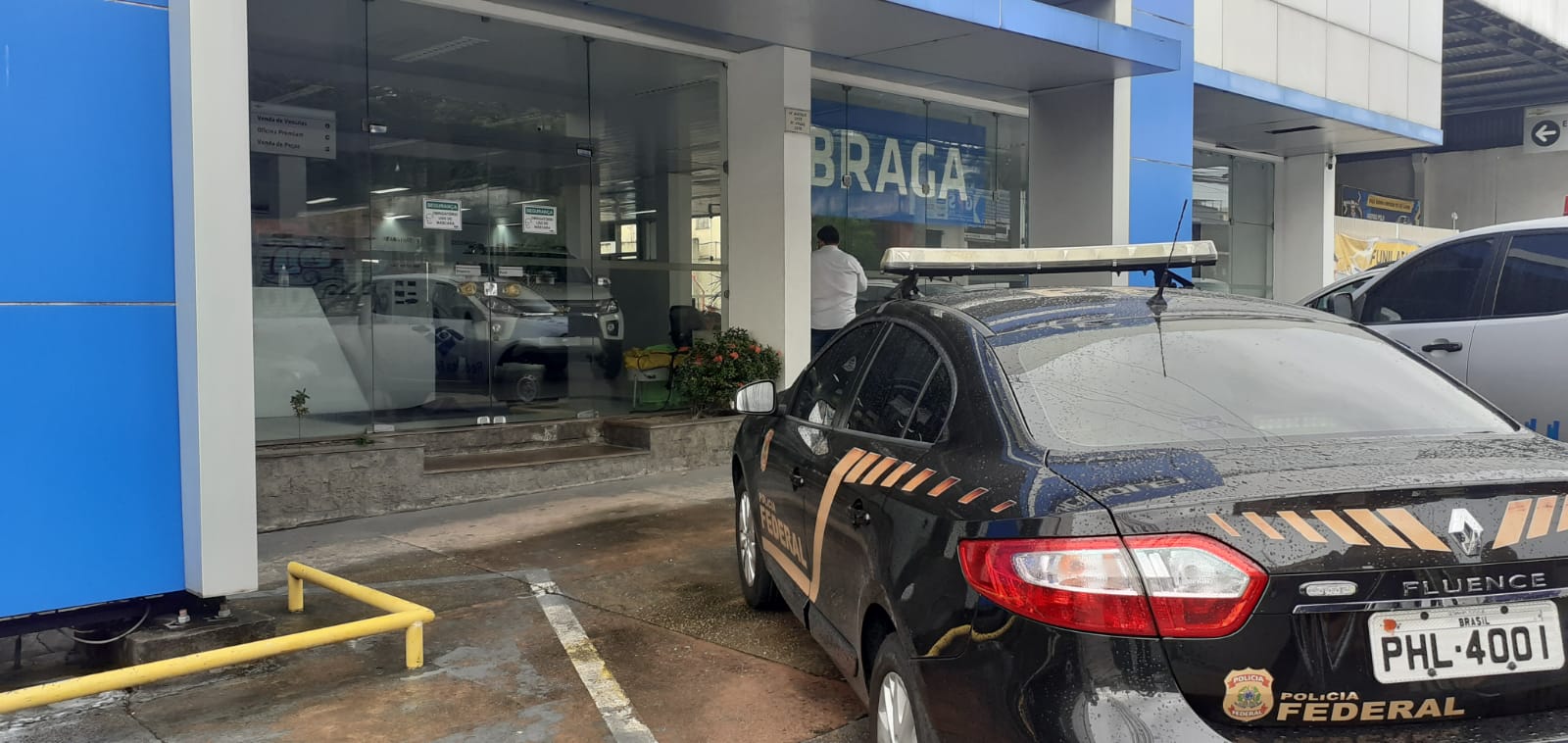 Loja da família de Eduardo Braga é principal alvo de operação federal no AM