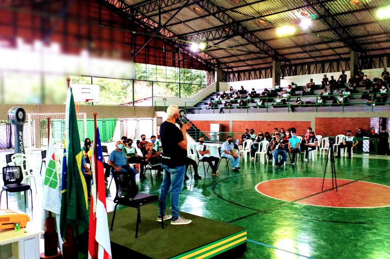 Covid ataca em evento-teste do Ifam Manaus com Roberto Dinamite
