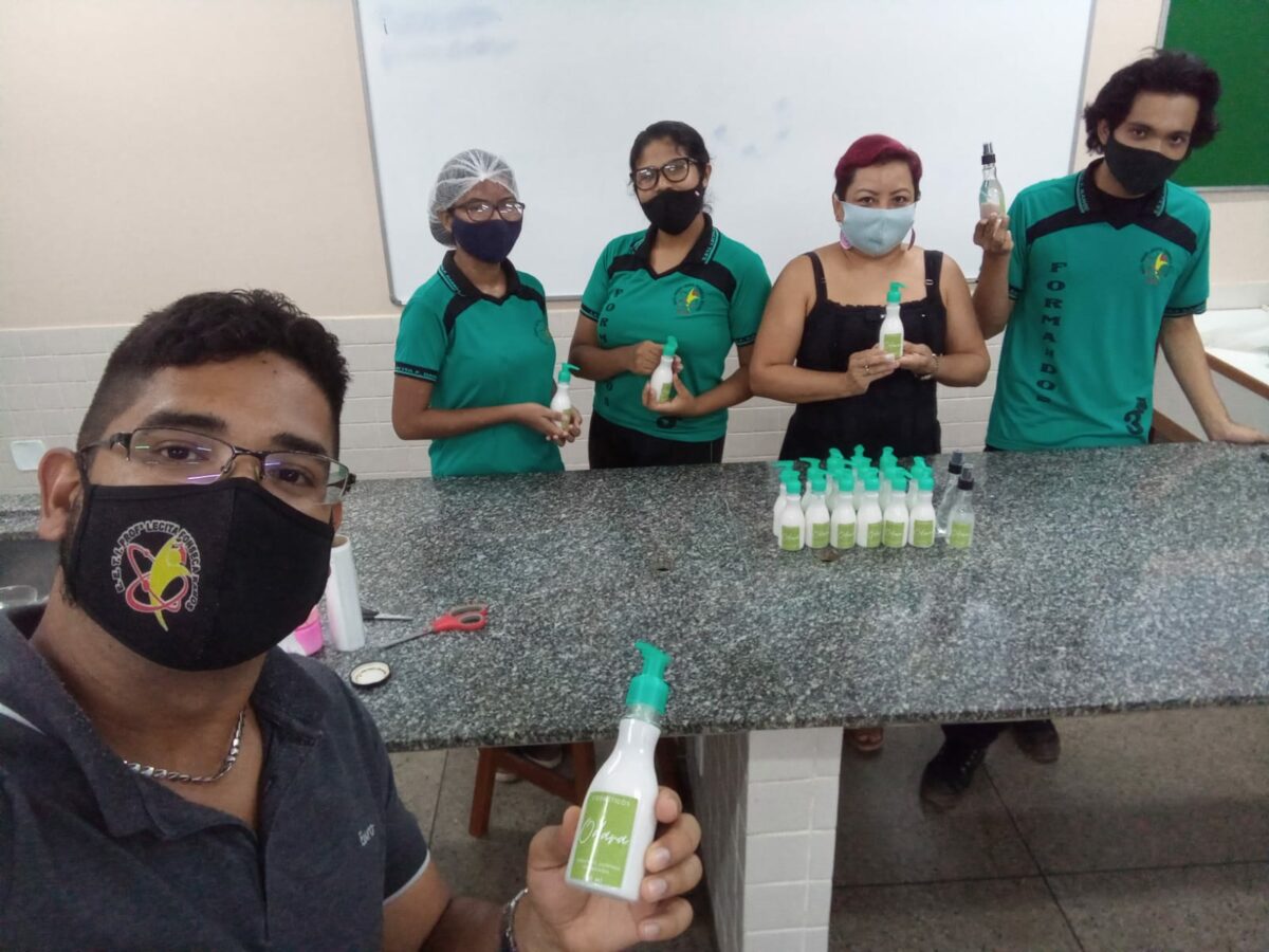 Alunos de Manaus produzem hidratante e vencem em duas categorias na Stem Brasil