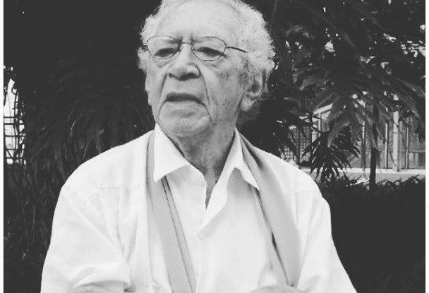 Governador, prefeito de Manaus, políticos e sociedade lamentam morte de poeta