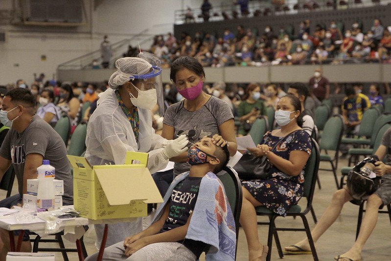 Prefeitura desativa centro de testagem de covid e gripes em Manaus