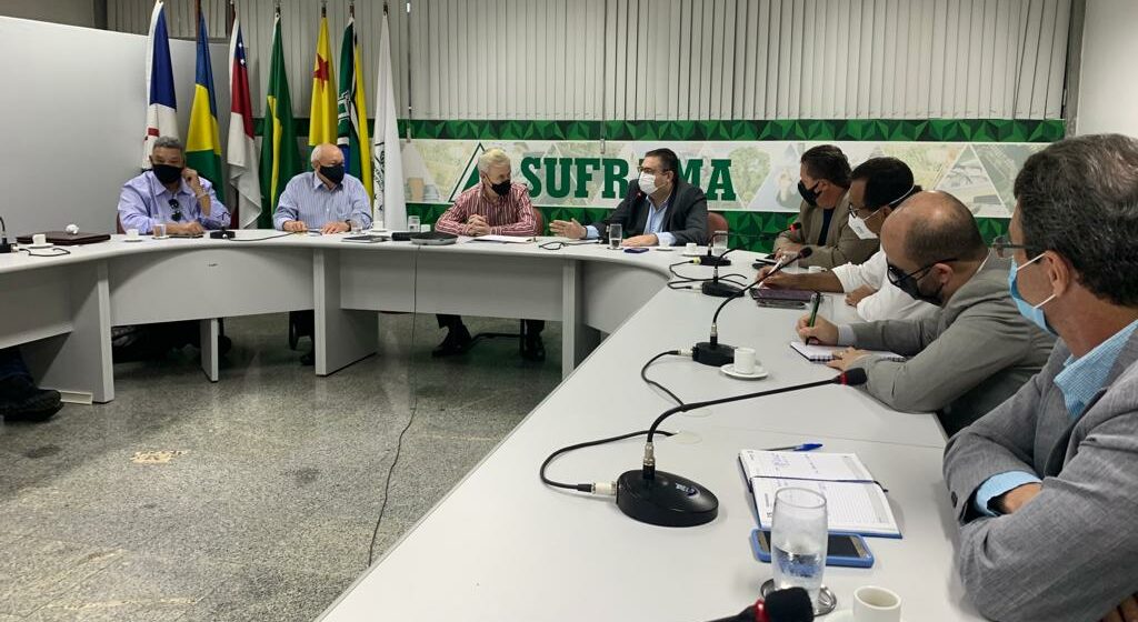 Amazonas discute plano de defesa da ZFM contra redução do IPI 