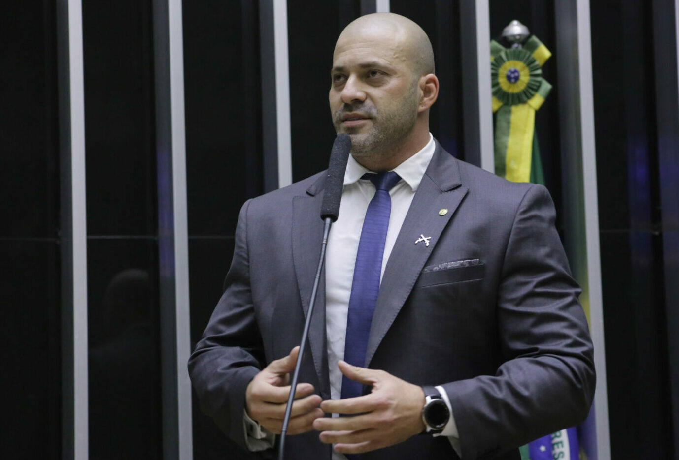 Ministros do STF confirmam  inelegibilidade de Daniel Silveira, diz colunista