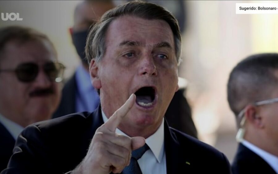 Bolsonaro critica governadores que não reduzem ICMS dos combustíveis