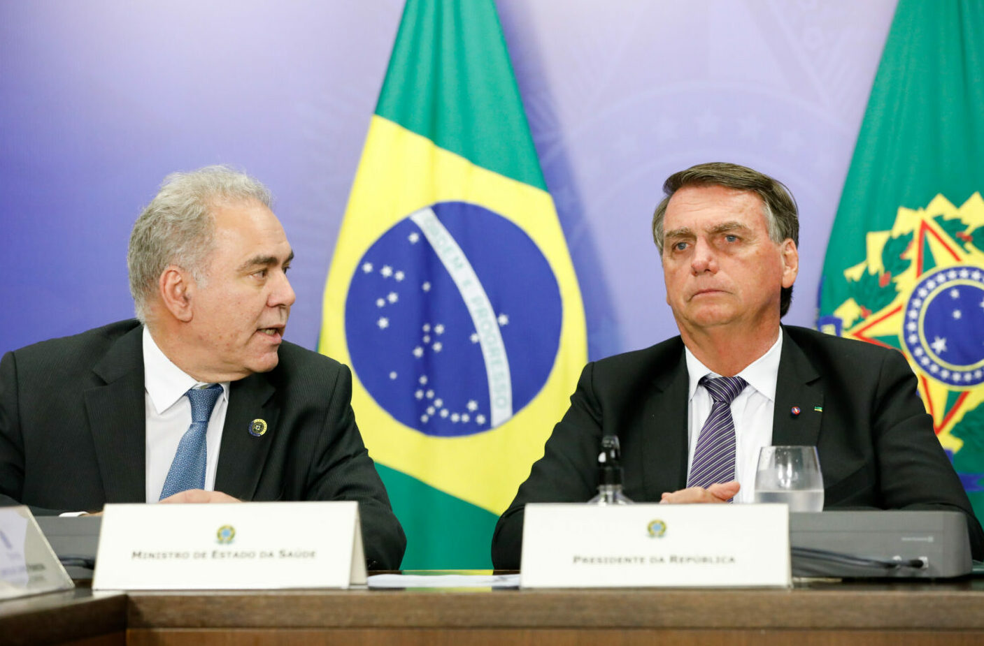 Bolsonaro veta lei que repassa verbas para recuperar setor cultural