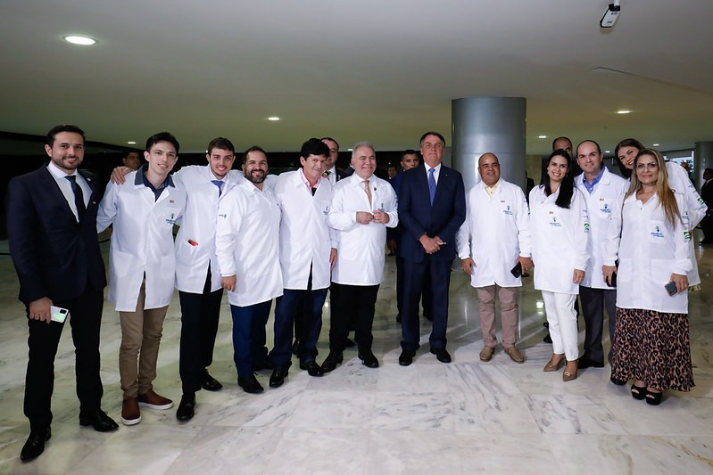 Amazonas recebe os primeiros profissionais do Médicos pelo Brasil