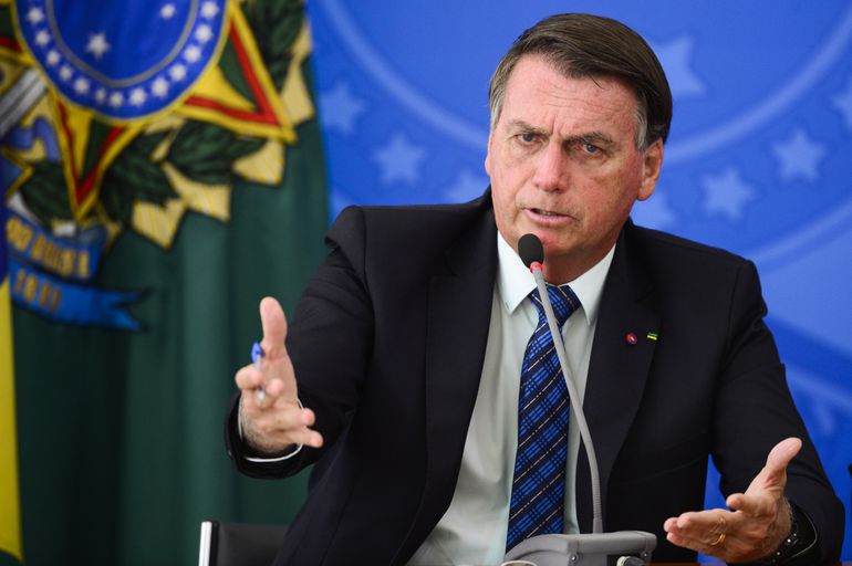 Bolsonaro reclama da margem de lucro da Petrobras