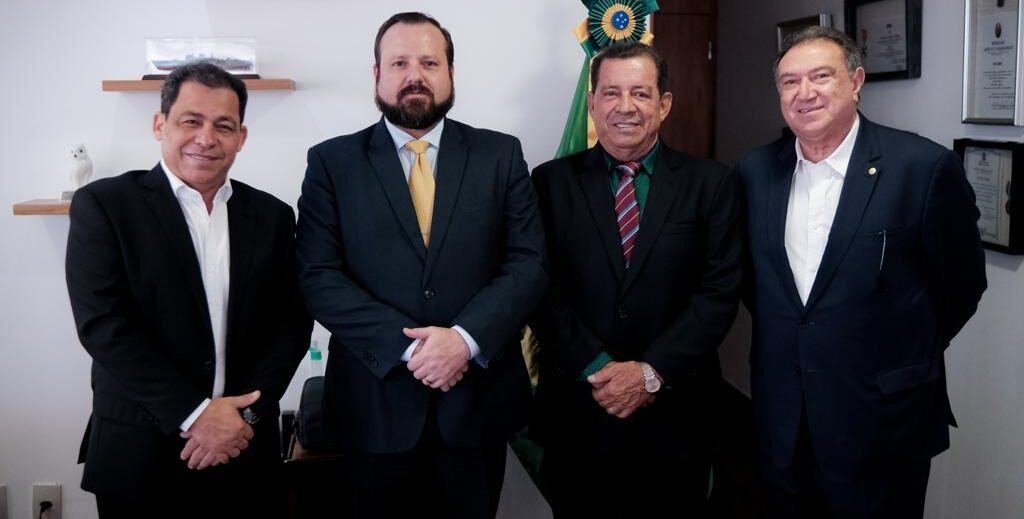 Átila e prefeitos do interior vão ao Palácio do Planalto pedir inclusão no programa de segurança nas fronteiras